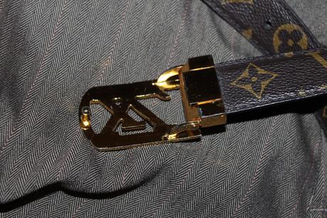 Klasické dámske nohavice amisu v. 36, amisu,36