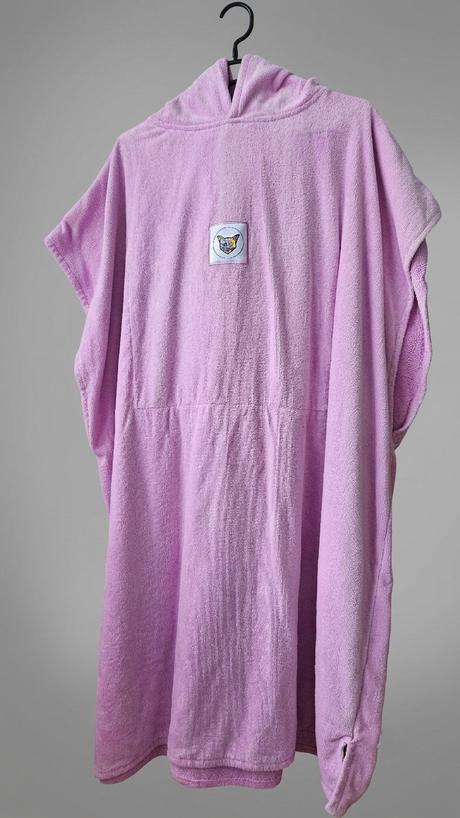 Damsky plazovy zupan s kapucnou zn. pari, l/xl, l