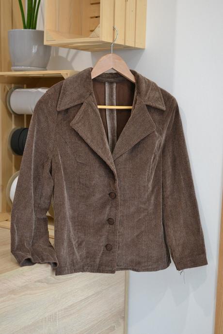 Dámske hnedé menčestrové sako m, m