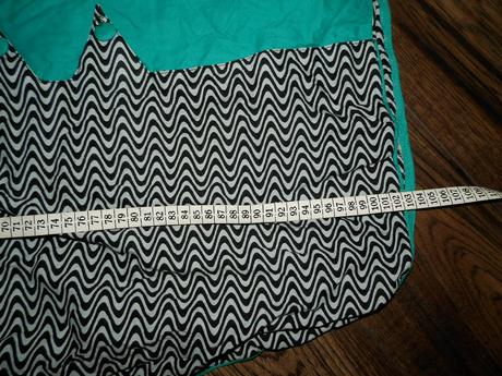 Tyrkysová tunika, 38