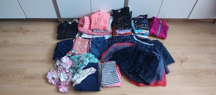 Balík dievča jar leto jeseň 122/128 viac ako 60 ks, 122–134