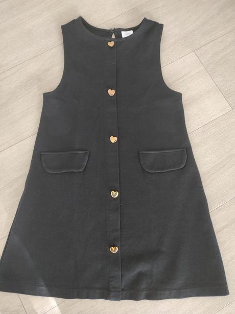 Wednesday šaty, zara,140