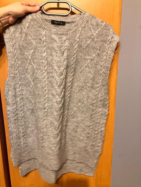 Dámska vesta vlnena, m