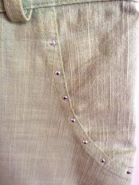 Bledozelená sukňa, 34