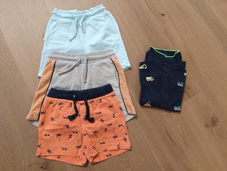 Kraťasy + darček, f&f,98