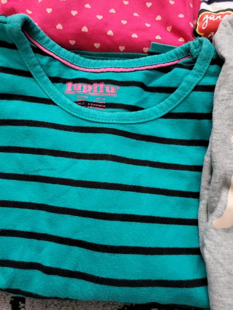 Tričká + doporučené poštovné, lupilu,110