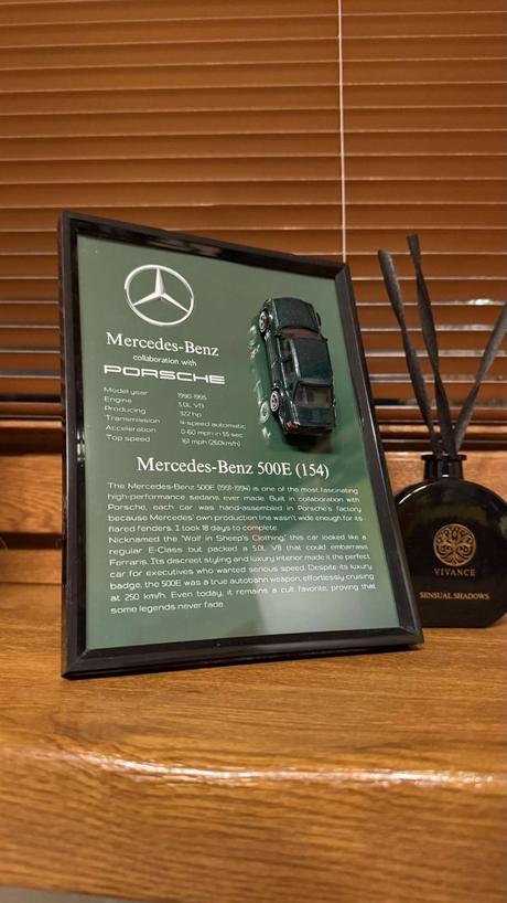 Obraz s modelom auta - mercedes benz, 