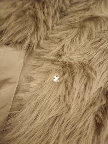 Nádherný kožuch, tu