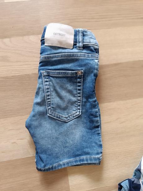 Riflové kraťasy, lindex,104