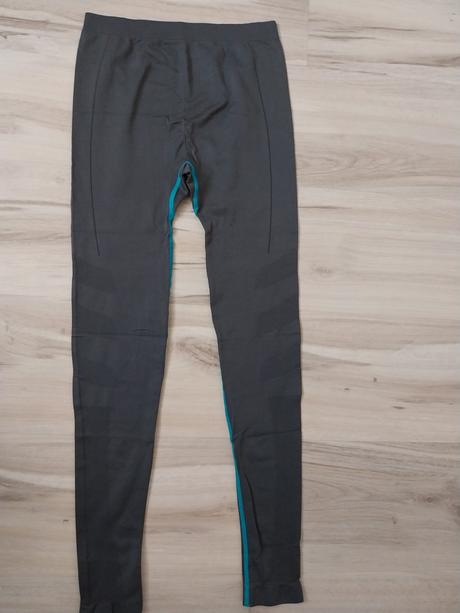 Nohavice na šport, 176