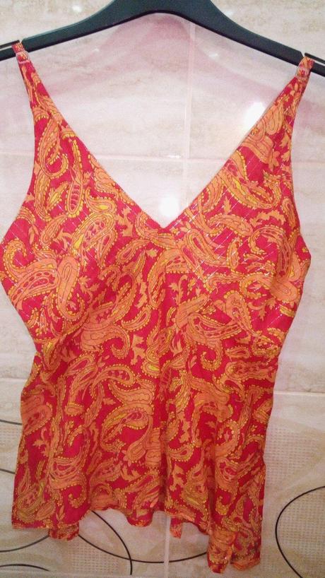 Krásne etno-tričká na ramienka, l