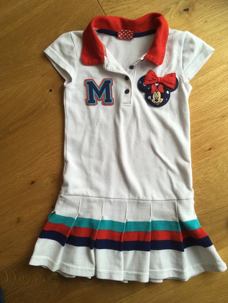 Krásne minnie šaty, disney,110
