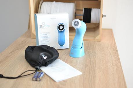 Prístroj na čistenie pleti skinpro, 