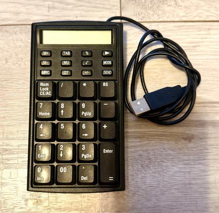 Externa numericka klavesnica, 