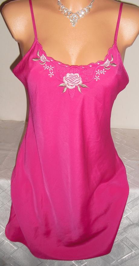 Romanticka kosielka ruzova s vysivanim, m