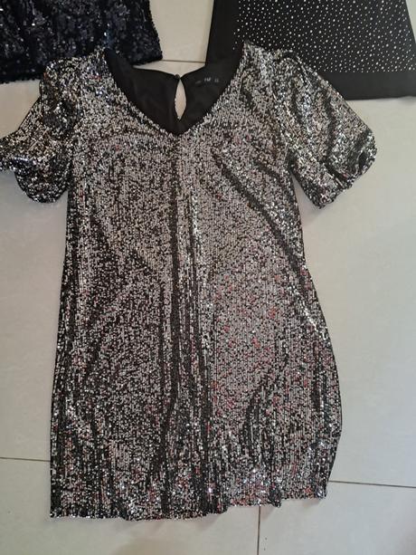 Čierne šaty, 5 kusov, cena spolu, s