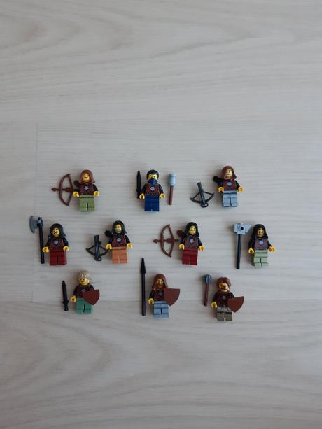 Predám lego mix nových figúrok wolfpack,