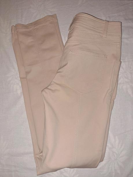 Úžasné krémové luxusné nohavice cavalli, 34