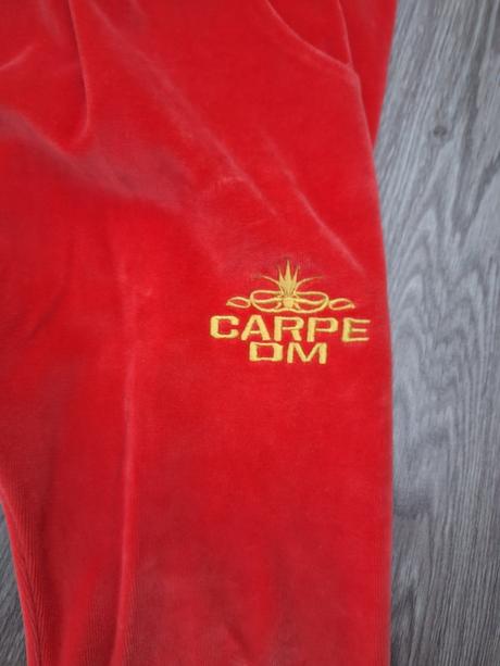 Teplakova velurova suprava carpe diem, 140