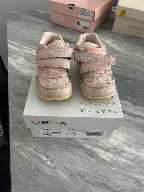 Topánočky a papučky, rak,<17