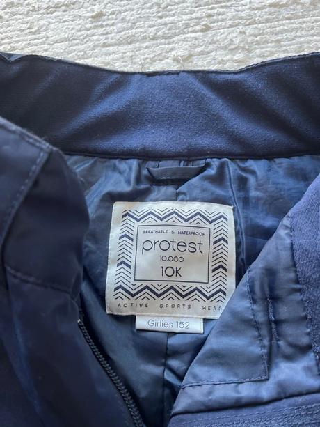 Oteplovacky protest, 152