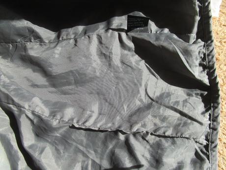 2068. párka, vetrovka, s