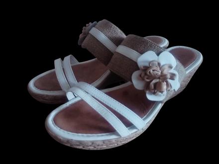 Šľapky na platforme, 39