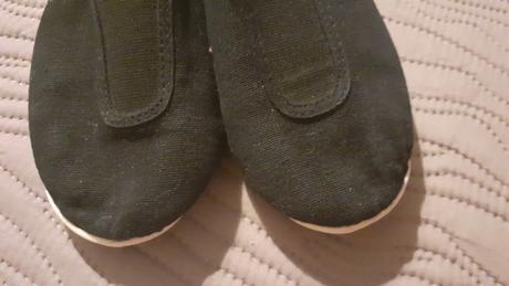 Cvičky čierne, v.31, 31