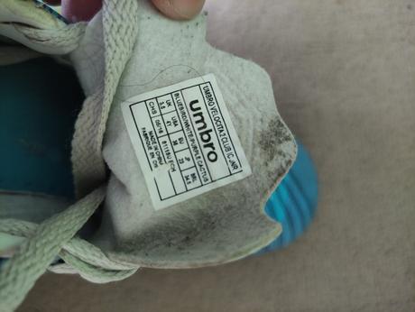 Halovky umbro, umbro,35