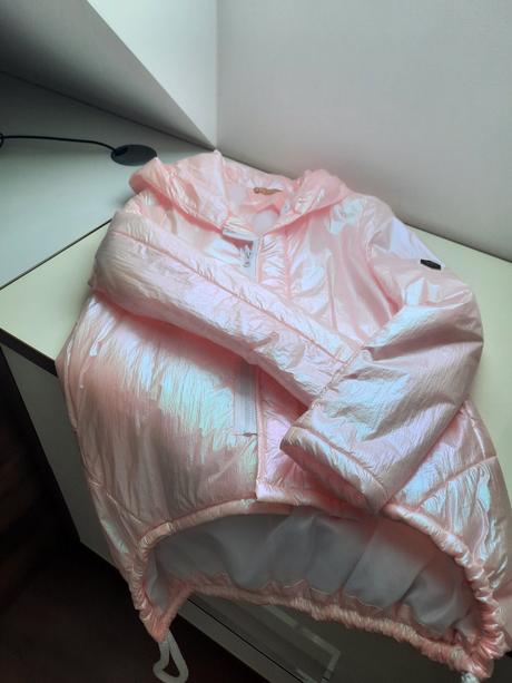 Perleťová bundička, s