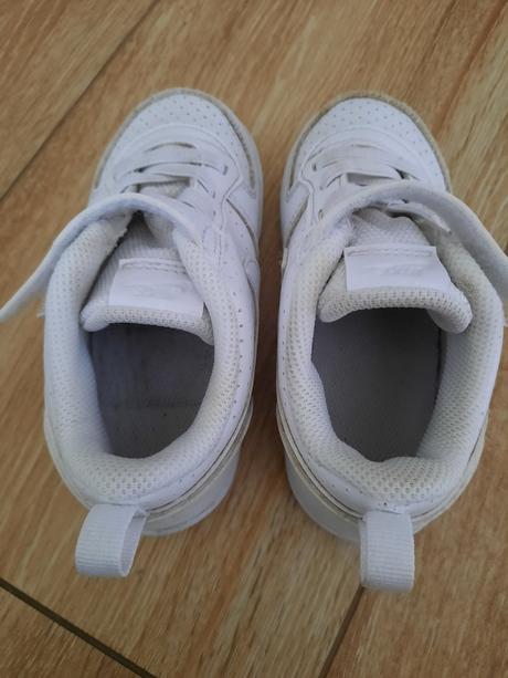 Predám detské tenisky zn.nike, nike,25