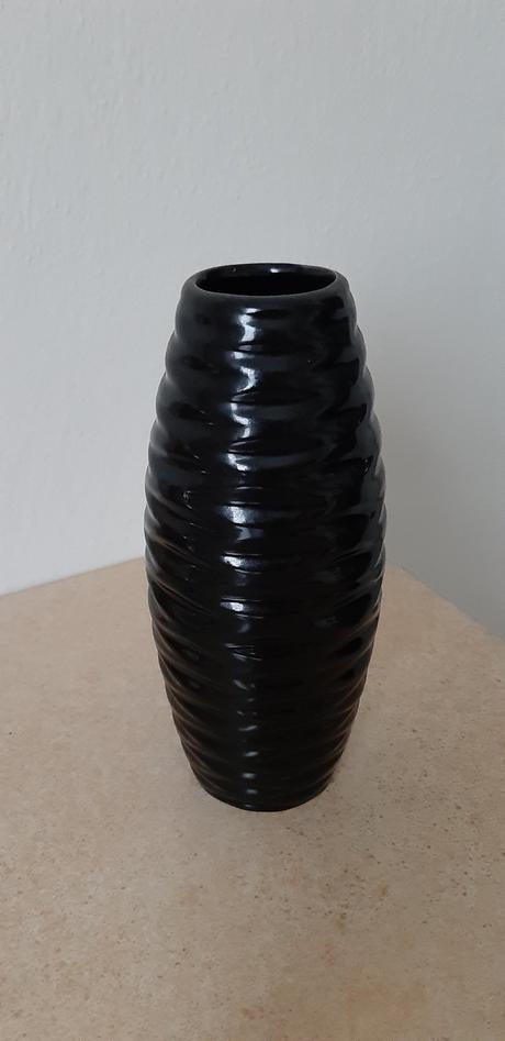 Dolomitová váza 21 cm, 