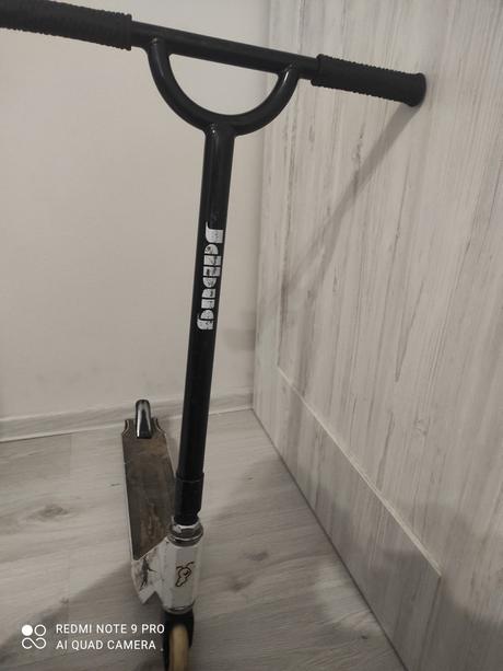 Freestylová kolobežka, jd bug