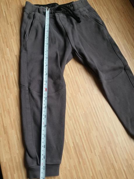 Pohodlne teplaky, zara,104