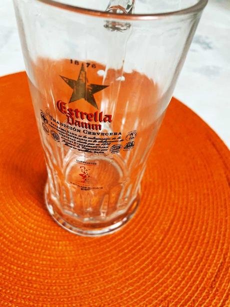 Krígeľ na pivo s uškom,