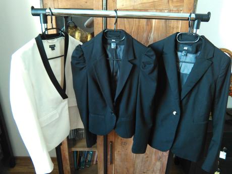 Kvalitné saká čierne a biele, h&m,s