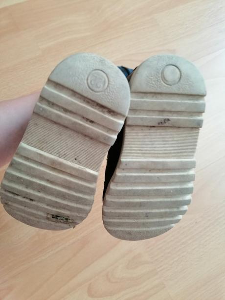 Kožené čižmičky, 22