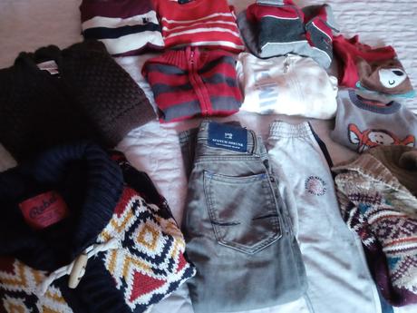 Balík chlapčenského oblečenia,