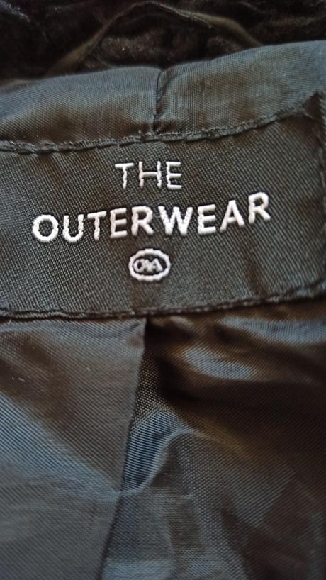 Zimný čierny kabátik, c&a,38