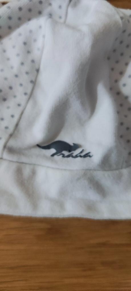 Čiapky  od narodenia po cca 1rok, rada