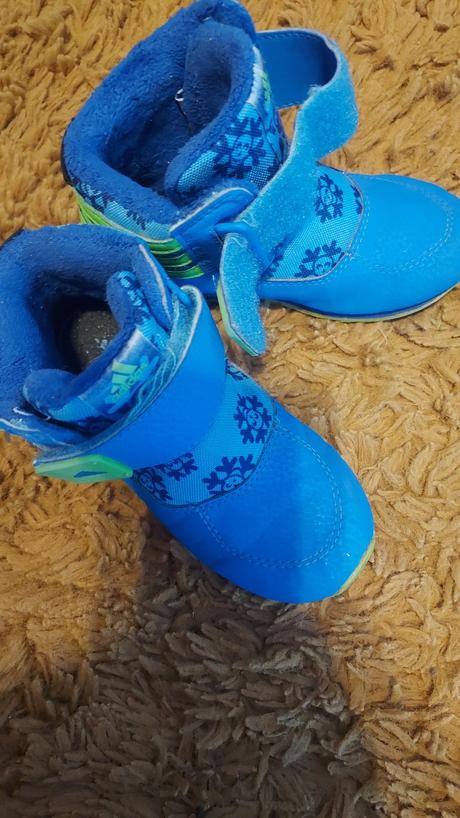Topanky, adidas,26