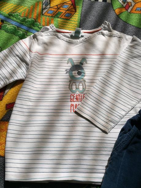 Nohavice a tričko., obaibi,98