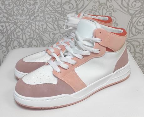 Botasky vyvýšené, 41