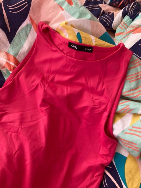 Ruzove body, sinsay,m