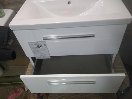 Umývadlo so skrinkou do kúpeľne, 