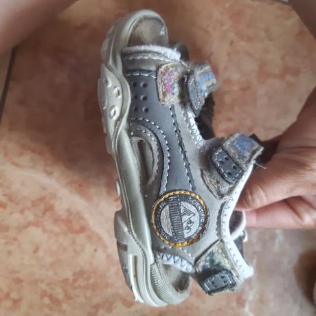 Chlapcenske sandalky, 22