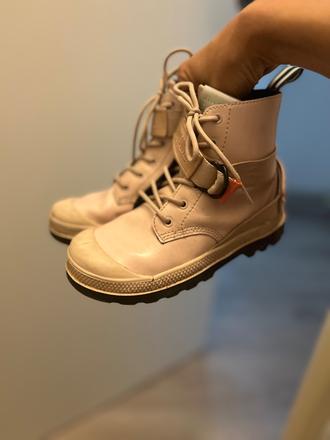 Palladium čižmy, 30