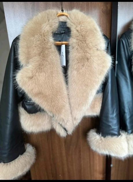 Extravagantná bunda, xs