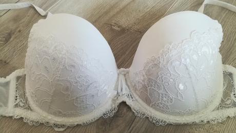 Čipkovaná podprsenka, 75c