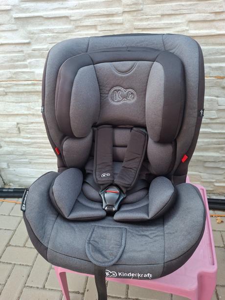 Autosedačka kinderkraft vado isofix 2020,